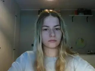 RosieJune's Live Sex Cam Show