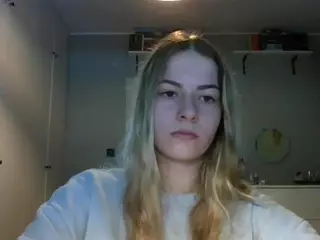 RosieJune's Live Sex Cam Show