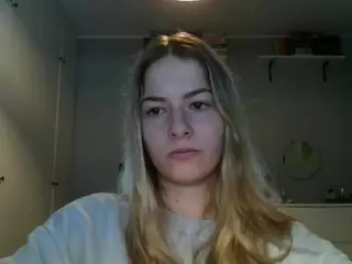 RosieJune's Live Sex Cam Show