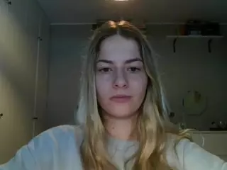 RosieJune's Live Sex Cam Show