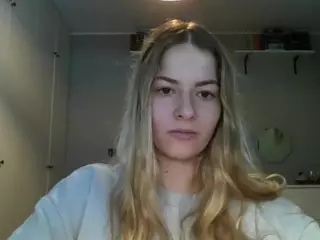 RosieJune's Live Sex Cam Show