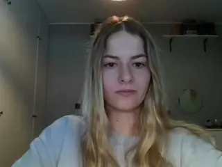 RosieJune's Live Sex Cam Show