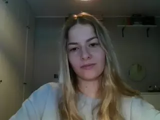 RosieJune's Live Sex Cam Show