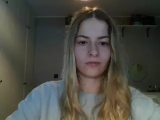 RosieJune's Live Sex Cam Show
