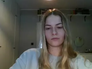 RosieJune's Live Sex Cam Show