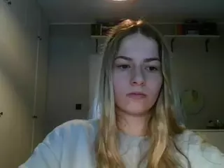 RosieJune's Live Sex Cam Show