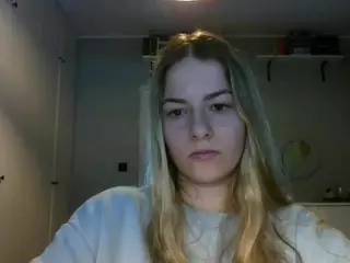 RosieJune's Live Sex Cam Show