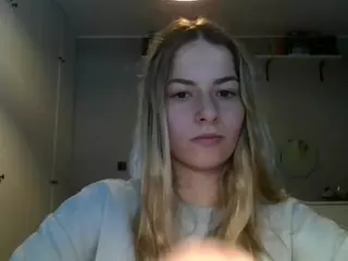RosieJune's Live Sex Cam Show