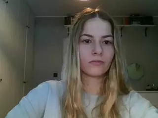 RosieJune's Live Sex Cam Show