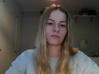 RosieJune's Live Sex Cam Show