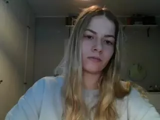 RosieJune's Live Sex Cam Show