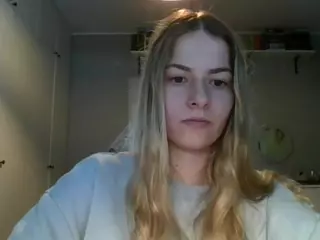 RosieJune's Live Sex Cam Show