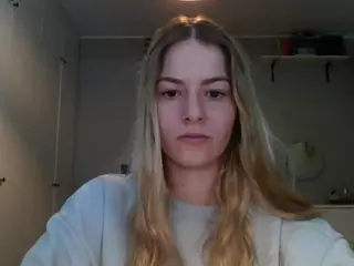 RosieJune's Live Sex Cam Show