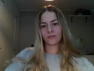 RosieJune's Live Sex Cam Show