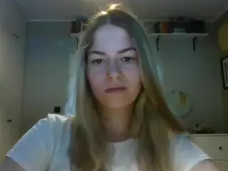 RosieJune's Live Sex Cam Show