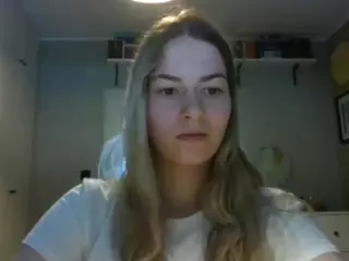 RosieJune's Live Sex Cam Show