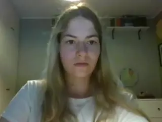 RosieJune's Live Sex Cam Show