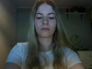 RosieJune's Live Sex Cam Show