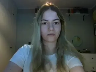 RosieJune's Live Sex Cam Show