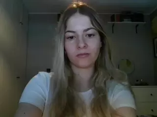 RosieJune's Live Sex Cam Show