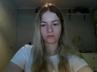 RosieJune's Live Sex Cam Show