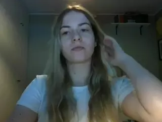 RosieJune's Live Sex Cam Show