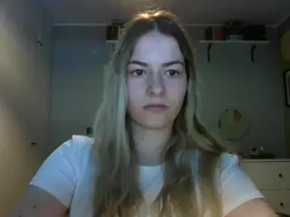 RosieJune's Live Sex Cam Show