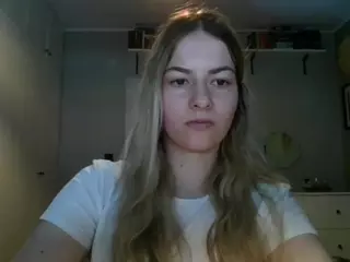 RosieJune's Live Sex Cam Show