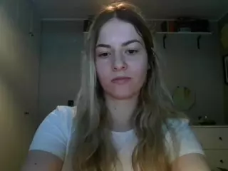RosieJune's Live Sex Cam Show