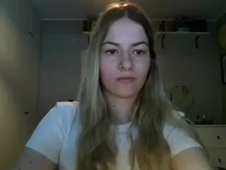 RosieJune's Live Sex Cam Show