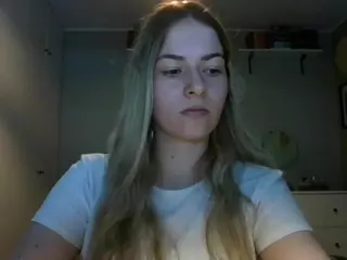 RosieJune's Live Sex Cam Show