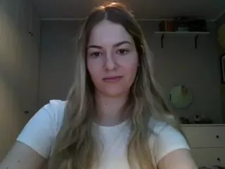 RosieJune's Live Sex Cam Show