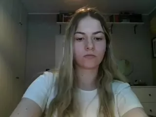 RosieJune's Live Sex Cam Show