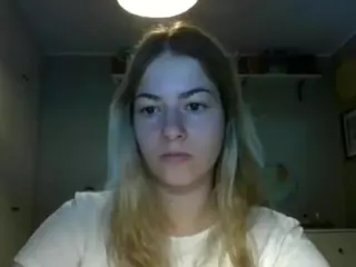 RosieJune's Live Sex Cam Show