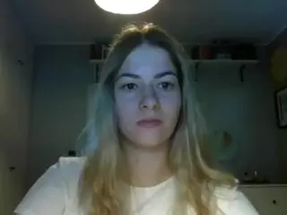 RosieJune's Live Sex Cam Show