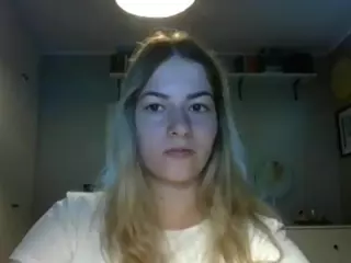 RosieJune's Live Sex Cam Show