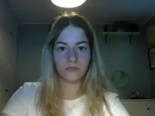 RosieJune's Live Sex Cam Show