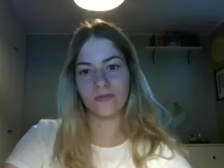 RosieJune's Live Sex Cam Show