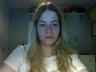RosieJune's Live Sex Cam Show