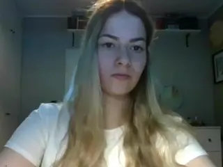 RosieJune's Live Sex Cam Show
