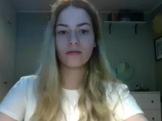RosieJune's Live Sex Cam Show