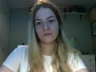 RosieJune's Live Sex Cam Show