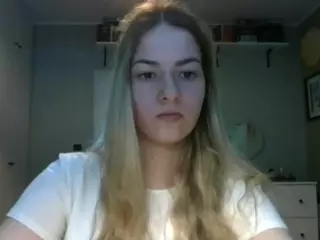 RosieJune's Live Sex Cam Show