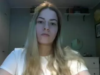 RosieJune's Live Sex Cam Show