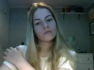 RosieJune's Live Sex Cam Show