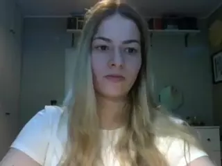 RosieJune's Live Sex Cam Show