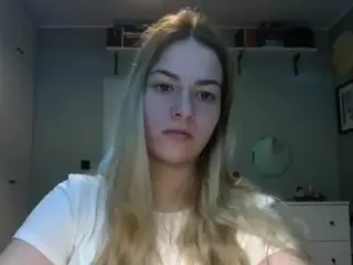 RosieJune's Live Sex Cam Show
