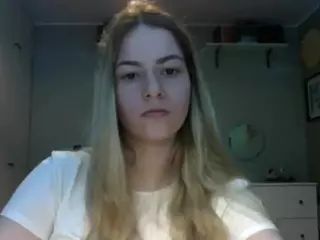 RosieJune's Live Sex Cam Show