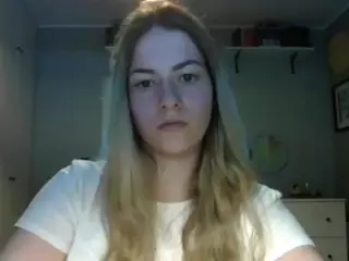 RosieJune's Live Sex Cam Show