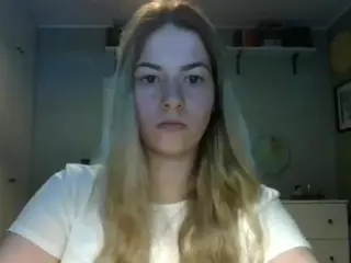 RosieJune's Live Sex Cam Show
